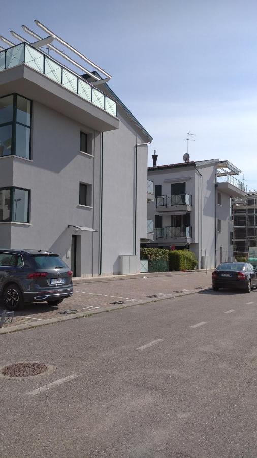 Delle Rose Apartment Eraclea Mare Luaran gambar